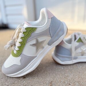 Vintage Havana Sneakers in Pastel Pop - Size 8 - NWT